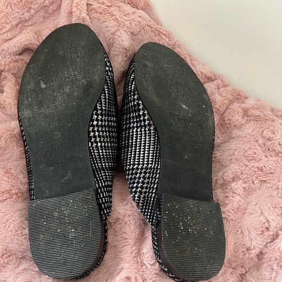 Women’s Seychelles mules size 7 1/2 - Picture 2 of 3